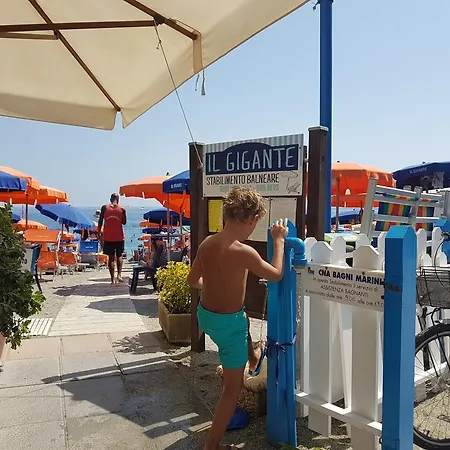 Monterosso Sea View Apartment